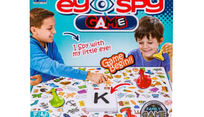 Gra na spostrzegawczość i refleks online "Ey-O-Spy Game" z planszą pełną obrazków. Dzieci szukają przedmiotów, ćwicząc spostrzegawczość.