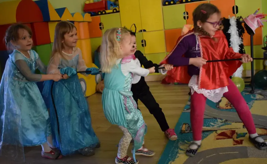Zabawy karnawałowe dla dzieci - Jak rozkręcić bal?